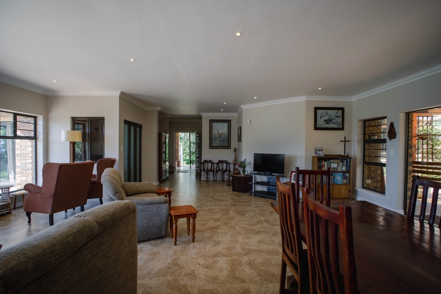 3 Bedroom Property for Sale in Wilderness Heights Western Cape